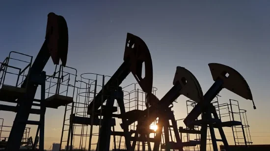 河内1.5分彩:特朗普关税加剧经济衰退担忧 美国原油周一收跌2.1%